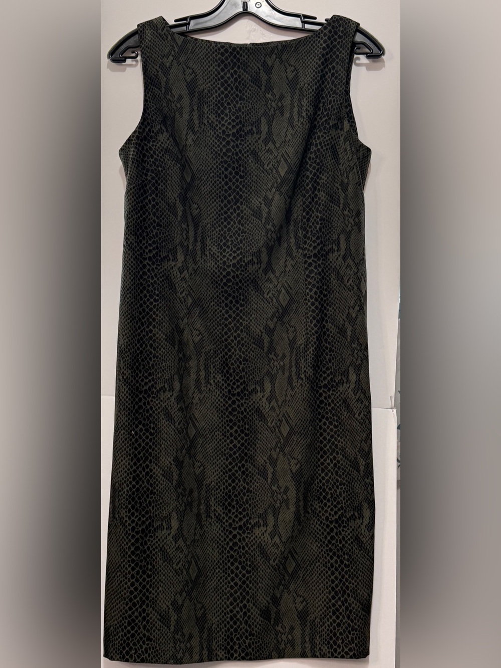 Laura Sleeveless Snakeskin Print Dress in Olive and Black